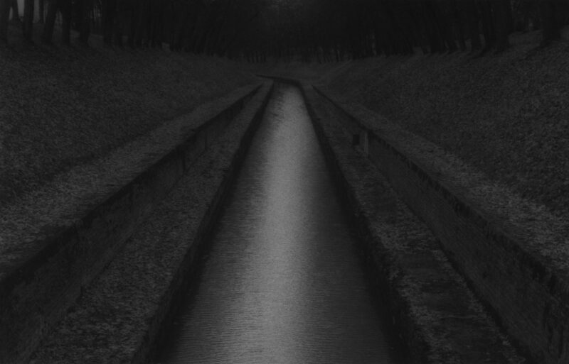 2923 Est -Le canal, sortie de la Voute côté Pouilly en Auxois - © 1995