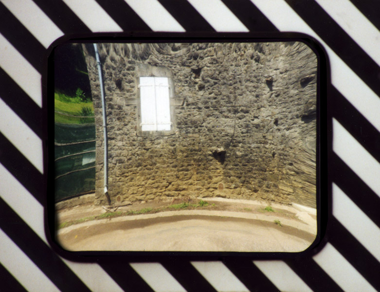 Regards contraints #4 - © 2000- (série ouverte)