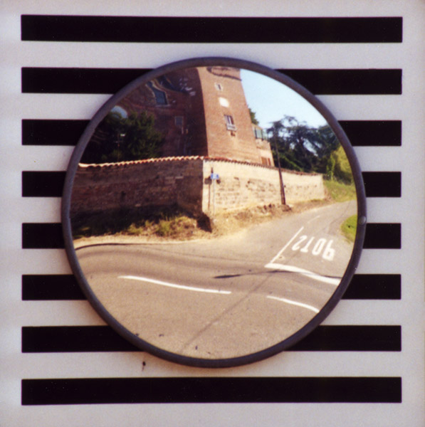 Regards contraints #4 - © 2000- (série ouverte)